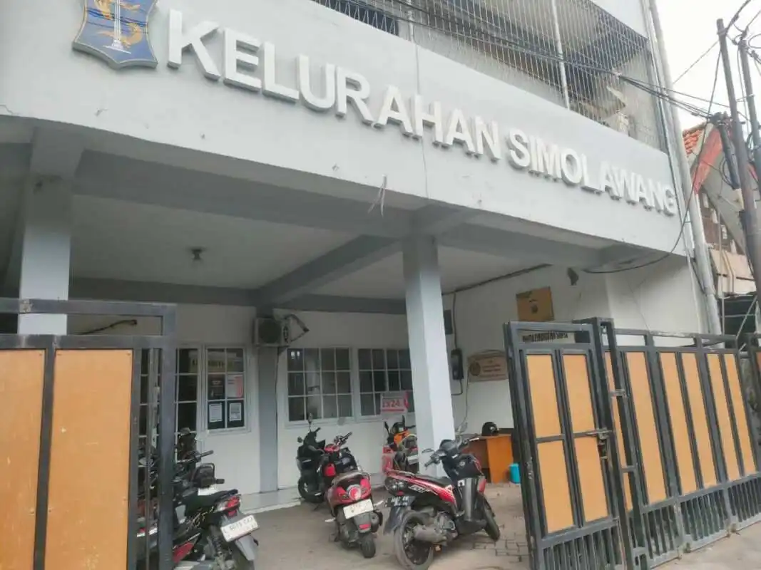 Kebingungan Warga, Lurah Simolawang Abaikan Prosedur Jelas Pengurusan SKAW