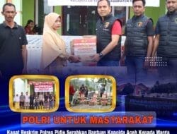Kasat Reskrim Polres Pidie Serahkan Bantuan Kapolda Aceh Kepada Warga Terdampak Bencana di Gampong Blang Pandak, Tangse