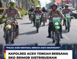 Kapolres Aceh Tengah Bersama BKO Brimob Distribusikan Logistik dan Sling ke Desa Terisolir di Kecamatan Linge