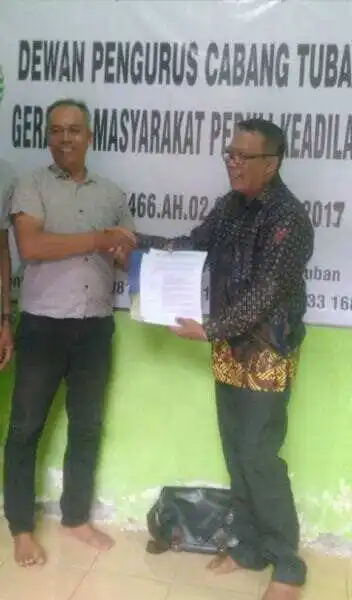 Suasana Hangat dan Bersahaja Iringi Penyerahan SK GERMAS PEKAD DPC Tuban