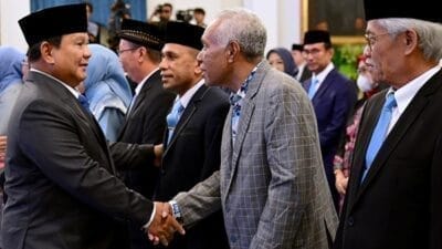 Panglima TNI Hadiri Pelantikan Pengurus Dewan Energi Nasional di Istana Negara