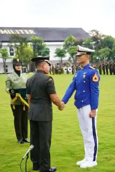 Taruna Tingkat I Akmil Naik Pangkat dari Pratar ke Koptar