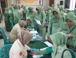 HUT Persit KCK ke- 80, Kodim Bojonegoro Gelar Pemeriksaan EKG dan HPV DNA