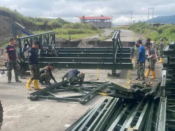 TNI AD Kebut Pembangunan Jembatan Bailey Karang Rejo, Pastikan Akses Warga Pulih Jelang Ramadhan
