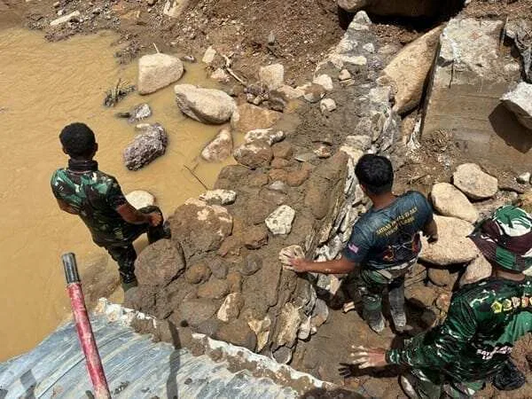TNI AD Percepat Pembangunan Jembatan Aramco di Bener Meriah, Pulihkan Akses dan Bantu Ekonomi Warga