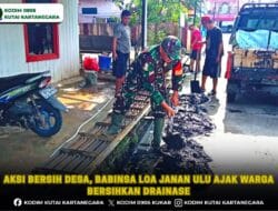 Aksi Bersih Desa, Babinsa Loa Janan Ulu Ajak Warga Bersihkan Drainase