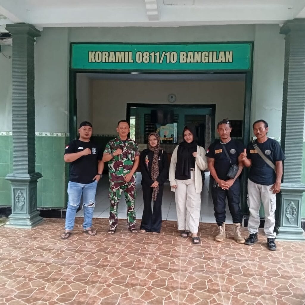 Kebersamaan Ramadan, LRN Bangilan Bersama Waketum Suntono Berbagi Takjil