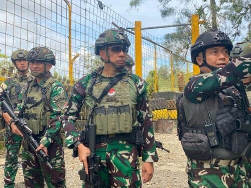 TNI Perkuat Pengamanan di PT Freeport Pasca Serangan KKB, Panser Anoa Disiagakan