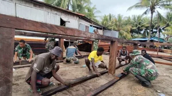 Pembangunan Rumah Terus Digenjot, Satgas TMMD Kodim 1710/Mimika Kejar Target Penyelesaian