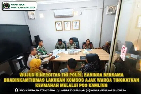 Wujud Sinergitas TNI Polri, Babinsa Bersama Bhabinkamtibmas Lakukan Komsos Ajak Warga Tingkatkan Keamanan Melalui Pos Kamling Wujud Sinergitas TNI Polri, Babinsa Bersama Bhabinkamtibmas Lakukan Komsos Ajak Warga Tingkatkan Keamanan Melalui Pos Kamling