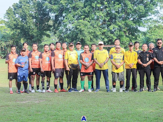 Empat Game Penuh Semangat, Senkom FC Cilegon dan Kabupaten Tangerang Berbagi Skor 4-4