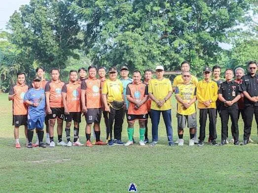 Empat Game Penuh Semangat, Senkom FC Cilegon dan Kabupaten Tangerang Berbagi Skor 4-4