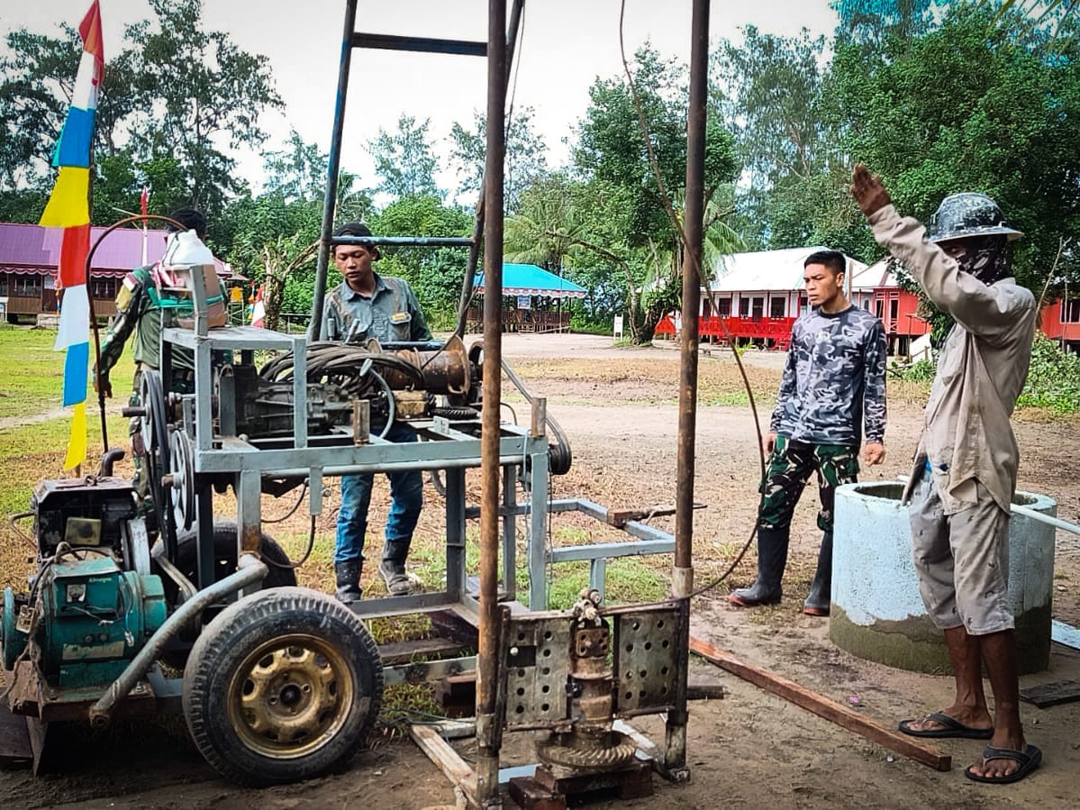 Sumur Bor Pertama Hadir di Kampung Keakwa, Warga Tak Lagi Bergantung pada Air Hujan