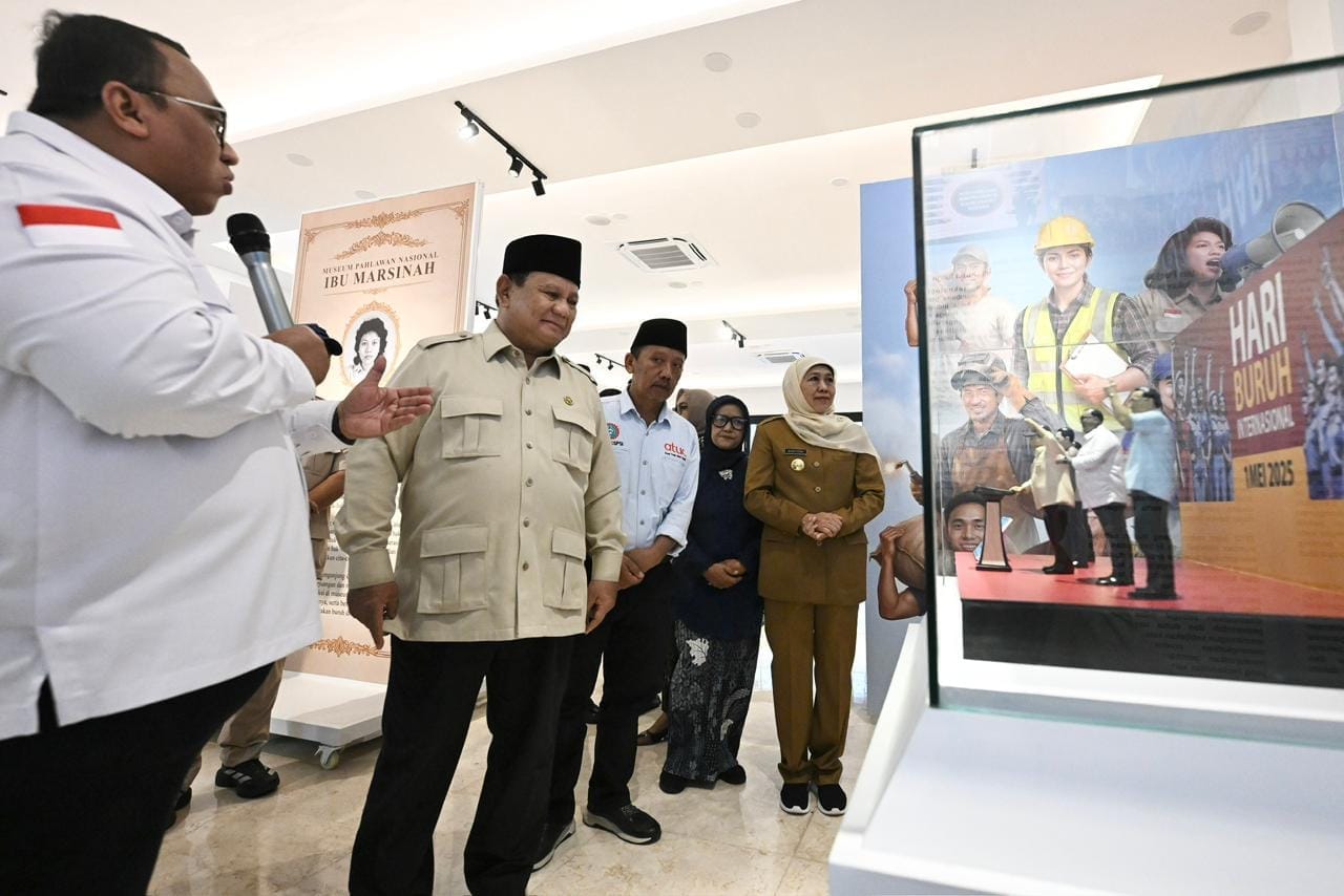 Panglima TNI Dampingi Presiden Prabowo Resmikan Museum Ibu Marsinah di Nganjuk
