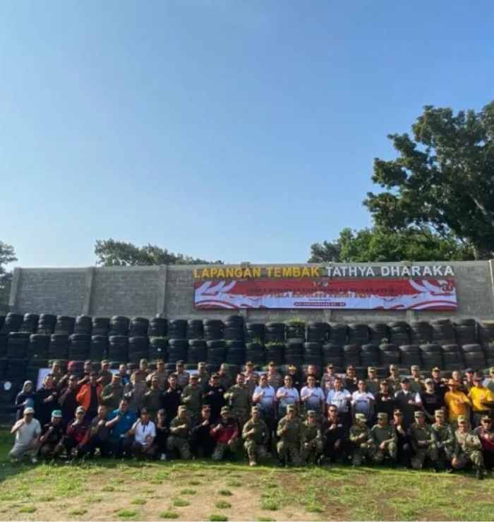 Hari Bhayangkara ke-80, Polres Kediri Bangun Kekompakan Lewat Kompetisi Menembak