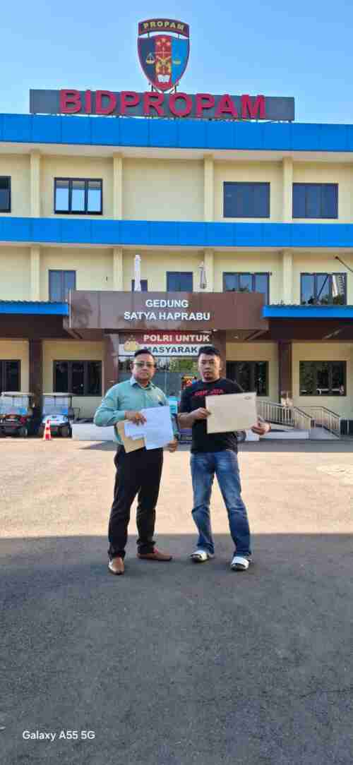 Integritas Penyidikan Diuji, GRIB Jaya Serahkan Langsung Berkas Pengaduan ke Kapolda Jatim Integritas Penyidikan Diuji, GRIB Jaya Serahkan Langsung Berkas Pengaduan ke Kapolda Jatim