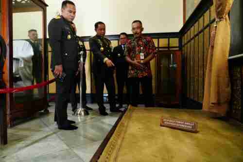 Panglima TNI Kunjungi Museum Diponegoro dan Museum Jenderal Sudirman di Magelang Panglima TNI Kunjungi Museum Diponegoro dan Museum Jenderal Sudirman di Magelang