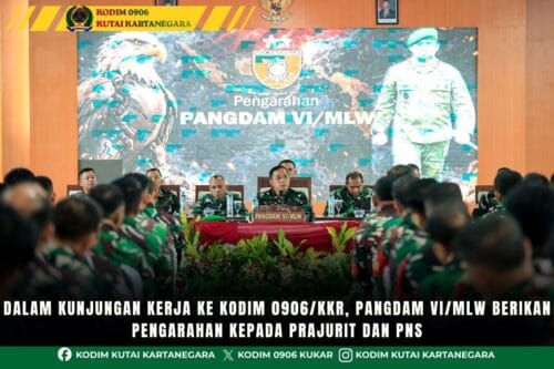 Dalam Kunjungan Kerja ke Kodim 0906/Kkr, Pangdam VI/Mlw Berikan Pengarahan kepada Prajurit dan PNS