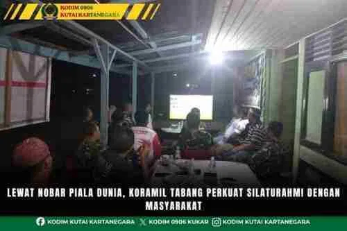 Lewat Nobar Piala Dunia, Koramil Tabang Perkuat Silaturahmi dengan Masyarakat