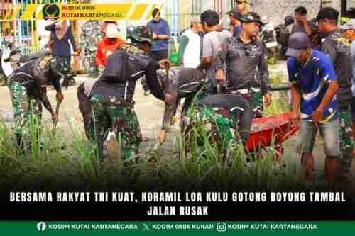 Bersama Rakyat TNI Kuat, Koramil Loa Kulu Gotong Royong Tambal Jalan Rusak Bersama Rakyat TNI Kuat, Koramil Loa Kulu Gotong Royong Tambal Jalan Rusak