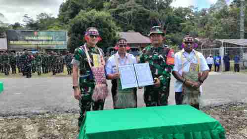 Danrem 181/PVT Bersama Bupati Sorong Selatan Resmi Buka TMMD Ke-129 TA 2026, Wujudkan Sinergi Membangun Negeri dari Desa Danrem 181/PVT Bersama Bupati Sorong Selatan Resmi Buka TMMD Ke-129 TA 2026, Wujudkan Sinergi Membangun Negeri dari Desa