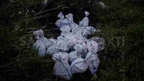 Satlap Tri Cakti dan Satgas Gabungan Berhasil Gagalkan Upaya Penyelundupan 1.040 KG Bijih Timah Ilegal di Pantai Kelambui, Bangka Selatan