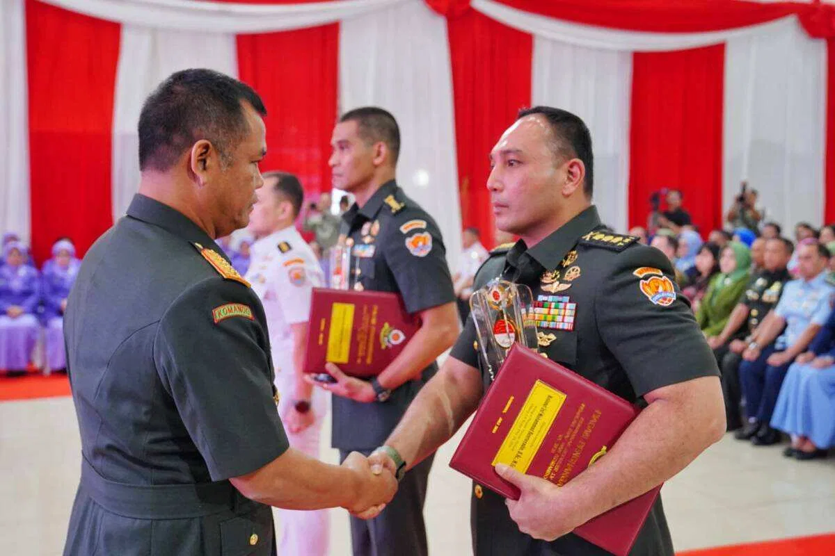 Wakil Panglima TNI Tutup Dikreg LV Sesko TNI TA 2026 Wakil Panglima TNI Tutup Dikreg LV Sesko TNI TA 2026