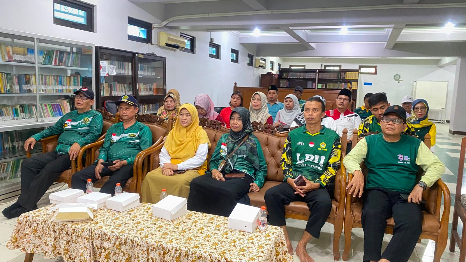 Ratusan Masjid dan Musala di Tuban Ikuti Geber Mas, Kemenag Tekankan Pentingnya Kebersihan Ratusan Masjid dan Musala di Tuban Ikuti Geber Mas, Kemenag Tekankan Pentingnya Kebersihan