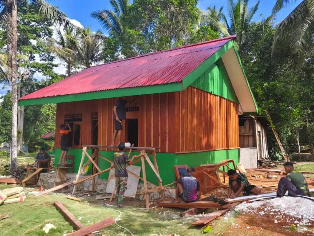 Rumah Type 36 TMMD Ke-129 Kodim 1807/Sorong Selatan Hampir Rampung, Wujud Nyata Kepedulian TNI Tingkatkan Kesejahteraan Warga Rumah Type 36 TMMD Ke-129 Kodim 1807/Sorong Selatan Hampir Rampung, Wujud Nyata Kepedulian TNI Tingkatkan Kesejahteraan Warga