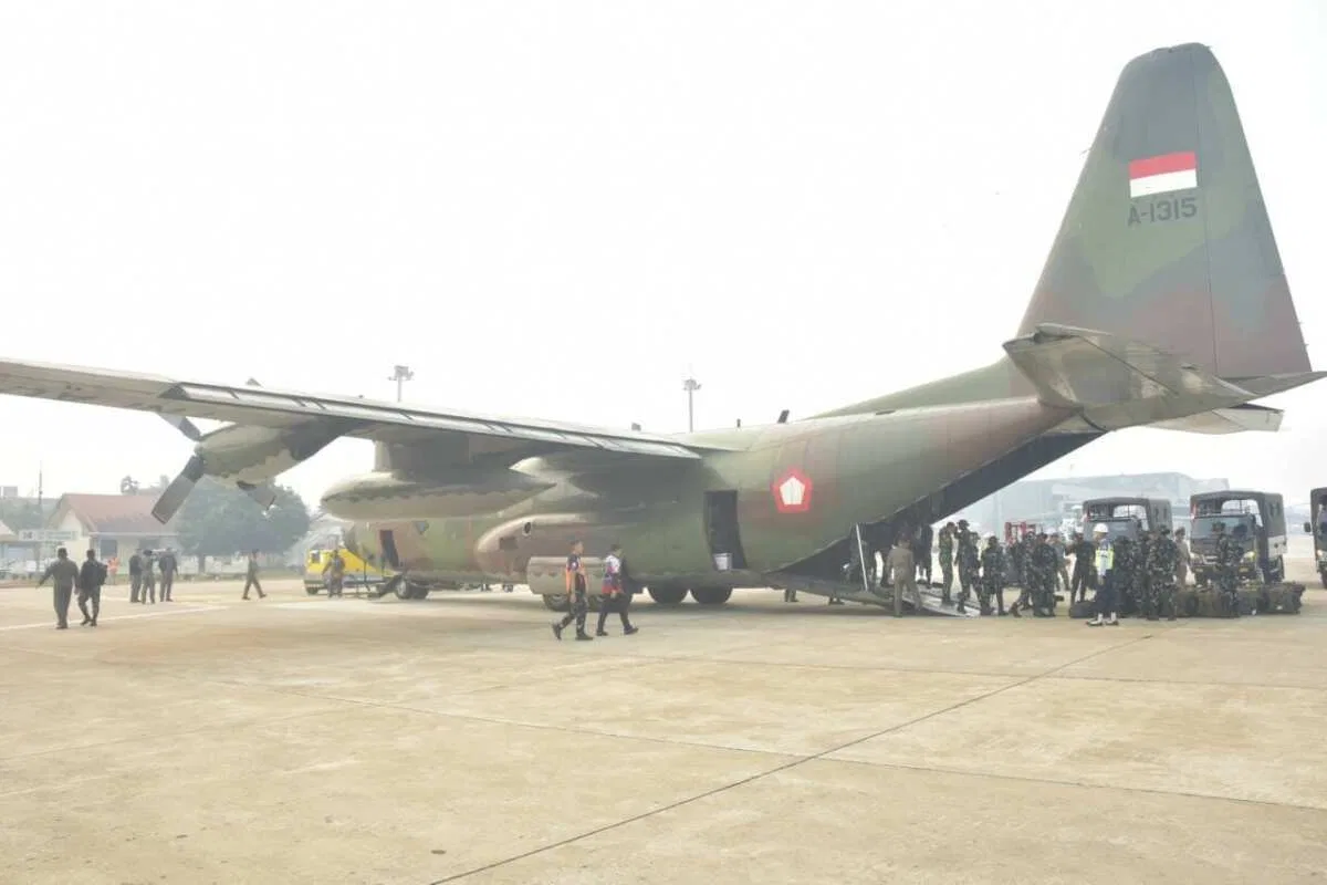 TNI Kerahkan Tiga Batalyon Teritorial Pembangunan Perkuat Penanganan Karhutla di Kalbar