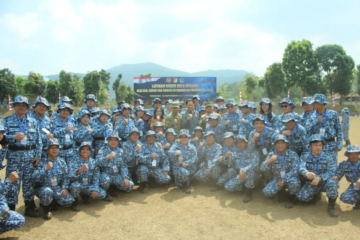 Ratusan Peserta Ikuti Latihan Kader Bela Negara Kementerian Pertahanan di Tomohon Ratusan Peserta Ikuti Latihan Kader Bela Negara Kementerian Pertahanan di Tomohon