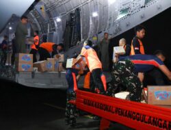 Hari Ketujuh Belas Penanganan Gempa NTT, TNI Salurkan 1.032,921 Ton Bantuan