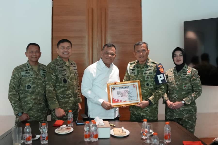 Pesan Sesepuh TNI Pada HUT Ke-81, TNI Diminta Terus Mengabdi Untuk Rakyat Pesan Sesepuh TNI Pada HUT Ke-81, TNI Diminta Terus Mengabdi Untuk Rakyat