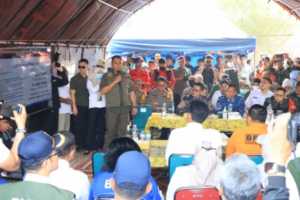 Komandan Lanud Sjamsudin Noor Perkuat Sinergi Penanganan Karhutla Kalsel dalam Rapat Evaluasi Komandan Lanud Sjamsudin Noor Perkuat Sinergi Penanganan Karhutla Kalsel dalam Rapat Evaluasi