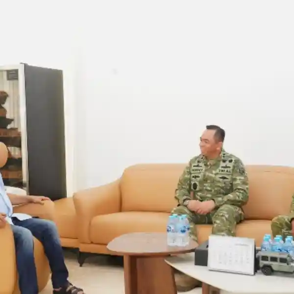 Silaturahmi Penuh Jelang HUT TNI, Jenderal TNI (Purn) Moeldoko Ingatkan tentang Profesionalisme Prajurit