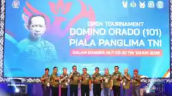 Gelorakan Sportivitas, Panglima TNI Ramaikan Open Tournament Domino Orado (101)