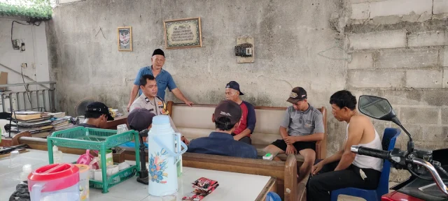 Program Poliran, Aiptu Budiansyah Motivasi Warga Pengangguran di Desa Pasir Jaya agar Produktif dan Peduli Kamtibmas