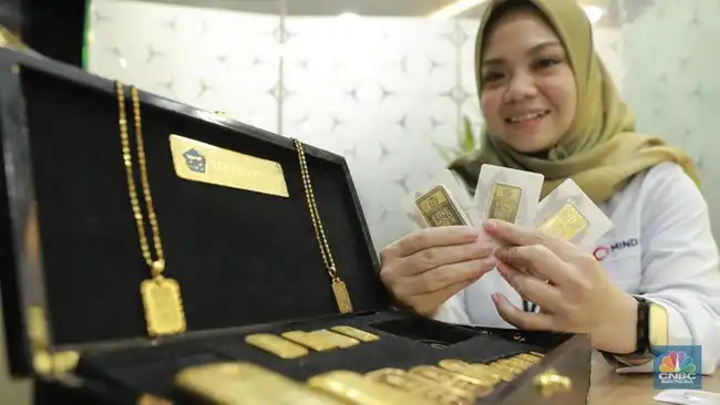 Harga Emas Antam Berbalik Menguat pada 27 Oktober 2026