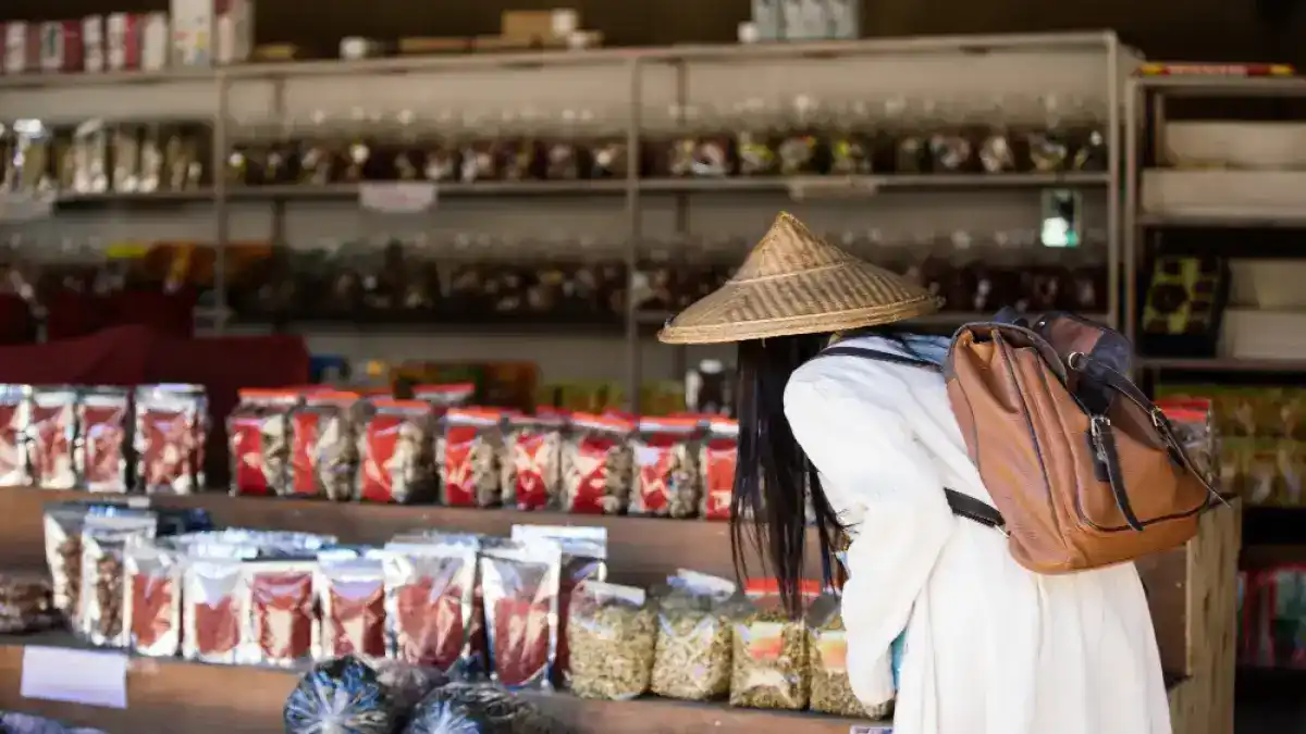 Buah Tangan Malang: Keripik Buah dan Sari Apel yang Banyak Diburu Wisatawan – https://ungkapfakta.net