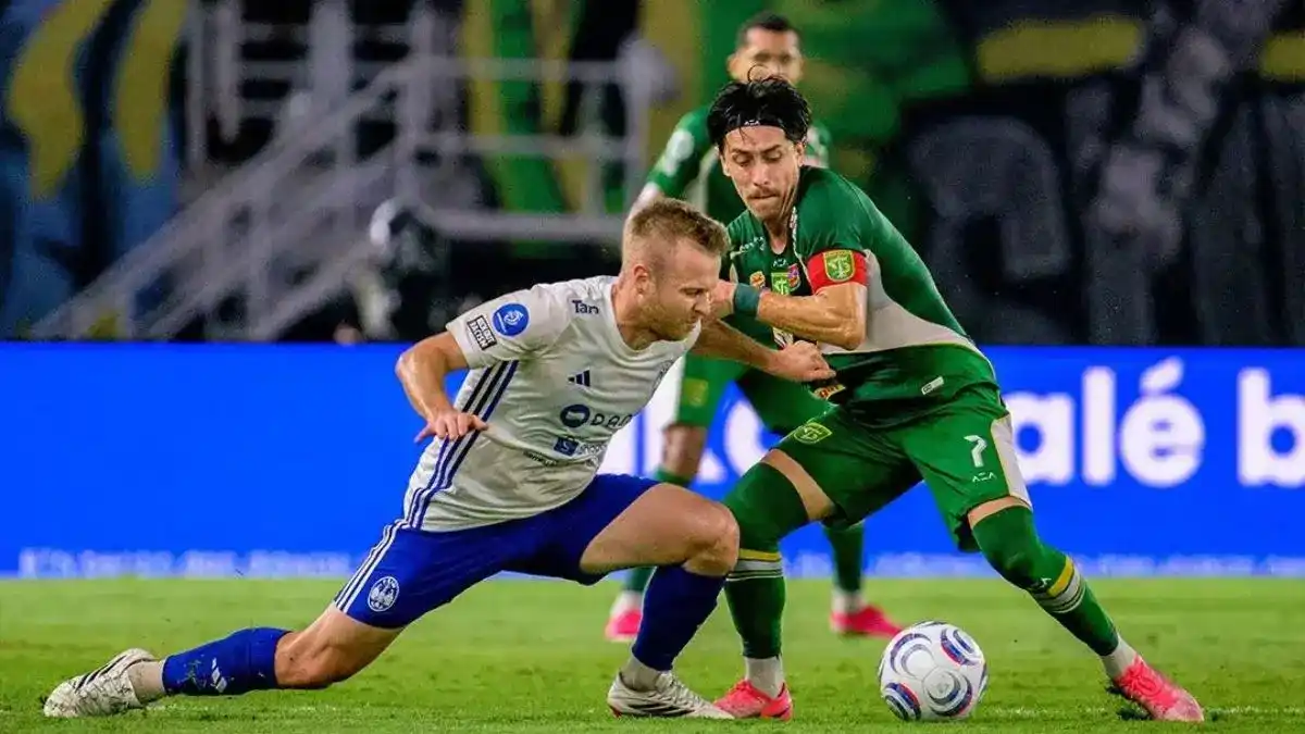 Persebaya Siapkan Fisik dan Taktik untuk Lima Pertandingan pada Oktober