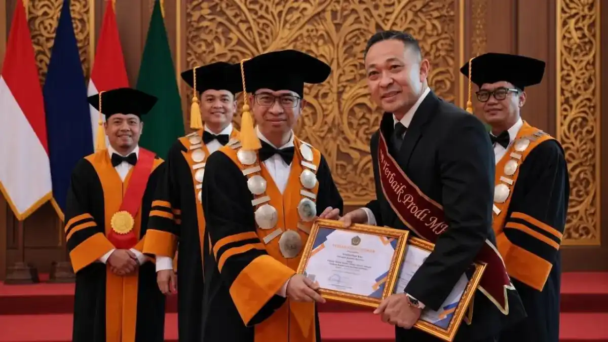 Brigjen TNI Mohamad Iswan Nusi Raih Dua Penghargaan Akademik di Unjani