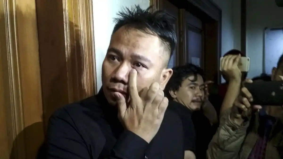 Dede Sunandar Sadar Setelah Tak Sadarkan Diri dalam Pertandingan Melawan Vicky Prasetyo
