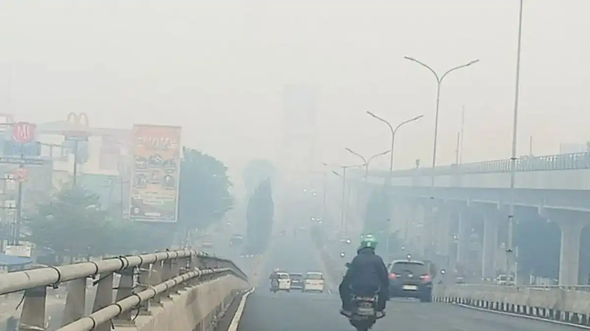 Kabut Asap Dorong Kualitas Udara Palembang ke Kategori Hitam