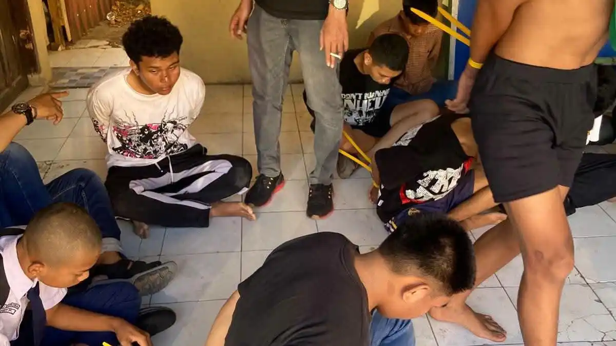Dua Mahasiswa Diserang di Makassar, Polisi Amankan 20 Terduga Pelaku yang Masih Pelajar