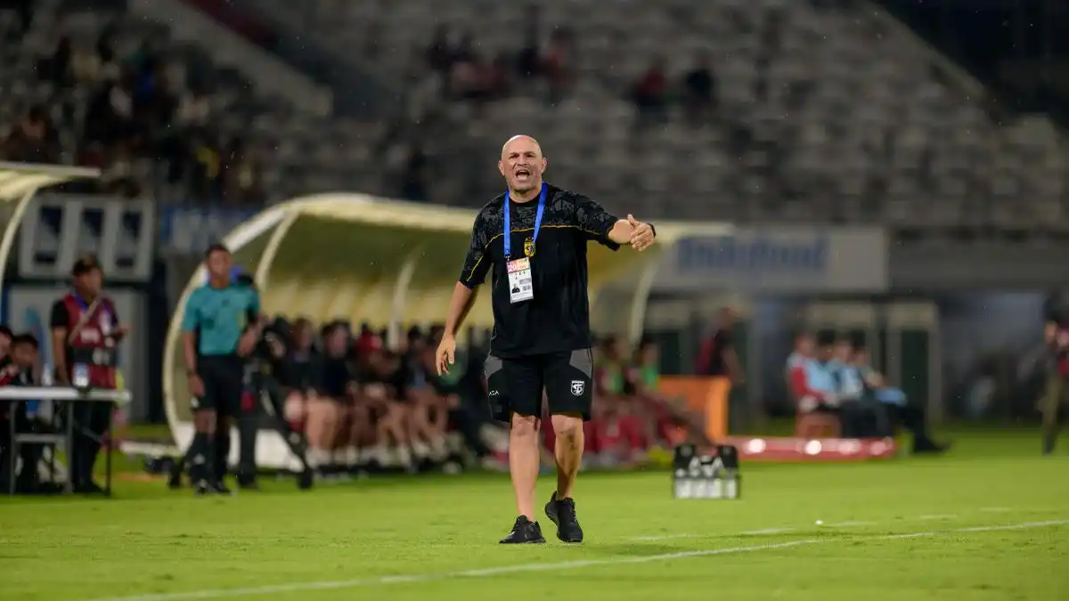 Persebaya Memasang Target Dua Kemenangan di Grup G League Cup 2026/2027
