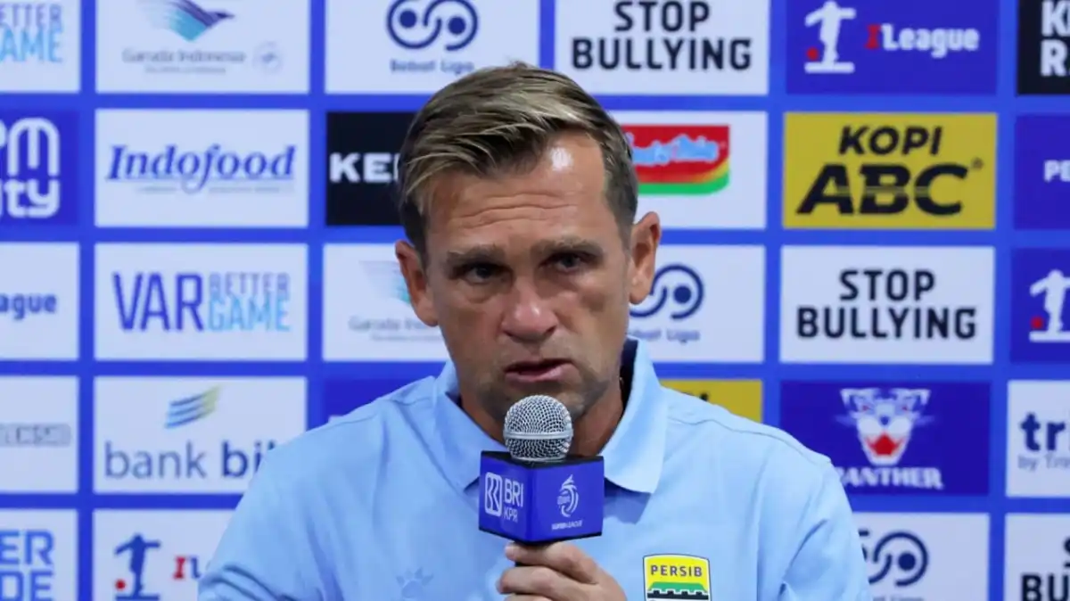 Kecerdasan Taktis Antar Persib Menang 3-1 atas Port FC