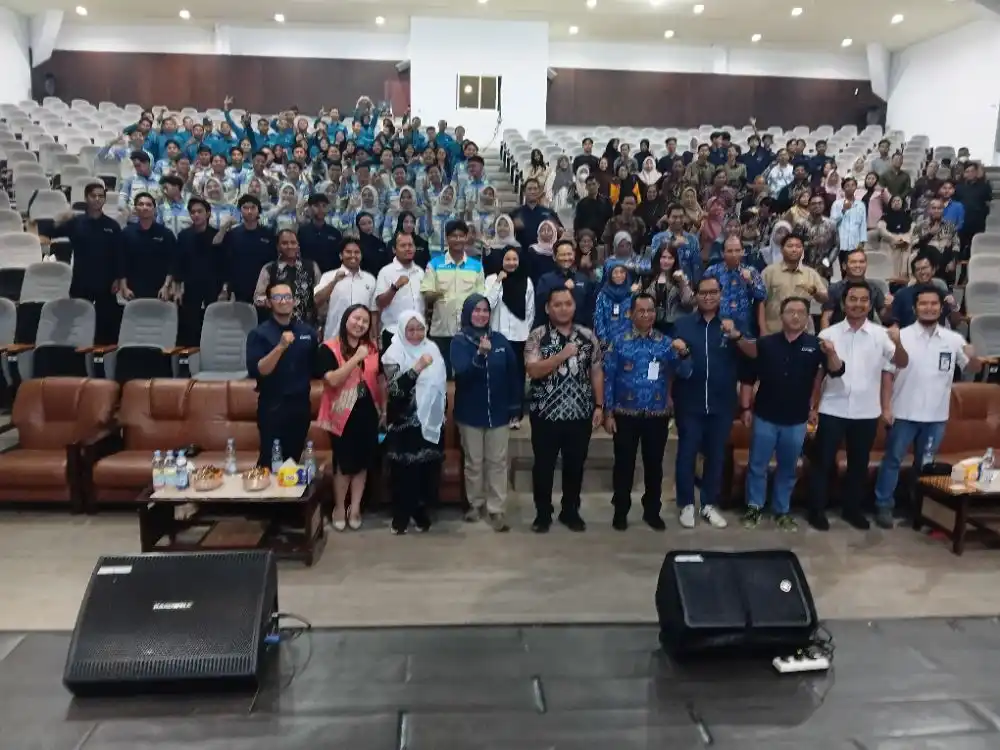 Tiga Puluh Lulusan Poliban Penerima IBFL Generasi Perdana Resmi Dilepas