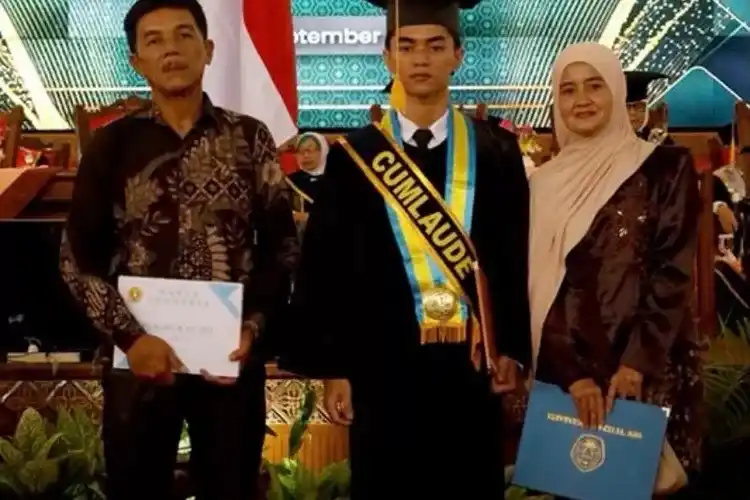 Perjalanan Briliant Agung Madani dari Keluarga Sederhana hingga Berprestasi di UPN Veteran Yogyakarta