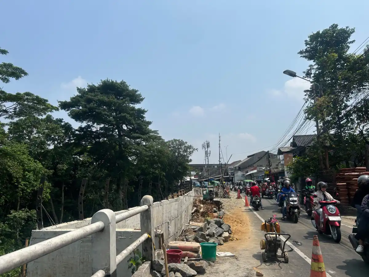 Pembangunan Jalan Terdampak Longsor di Kebon Pedes Capai 70 Persen