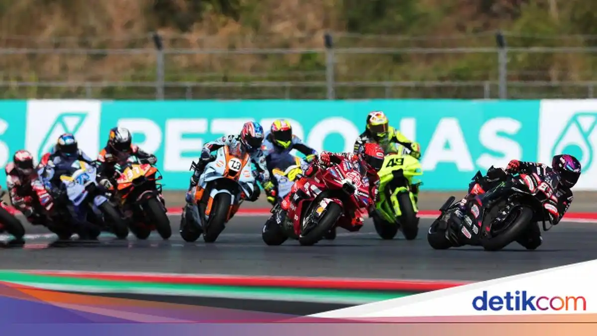 Marc Marquez Menang Sprint Mandalika Setelah Drama di Lap Pembuka